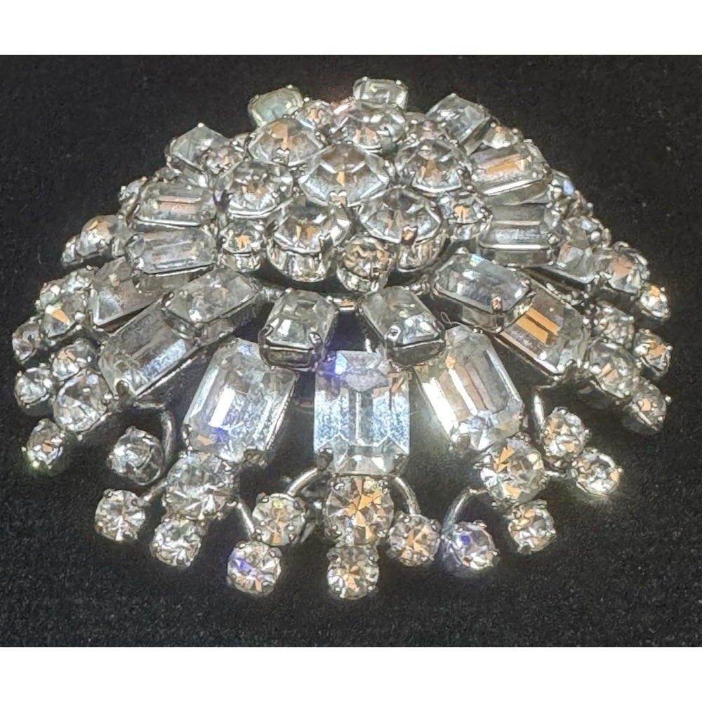 Rhinestone Snowflake Brooch Silver Tone‎ Statement Winter Accessory